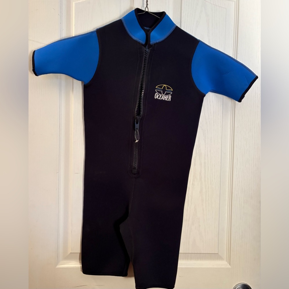 O'Neill Black and Blue Short Sleeve Wetsuit